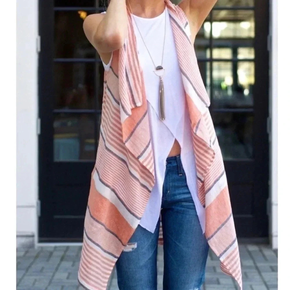 BB Dakota Avery Stripe Linen Blend Vest Size Medium